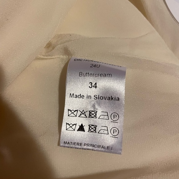 Chloe dress buttercream - Picture 8 of 8